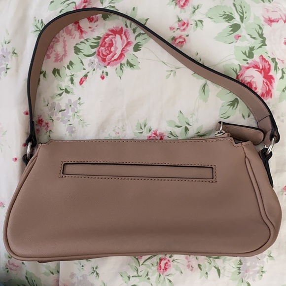GUESS los angeles taupe shoulder bag, y2k style - Picture 3 of 5